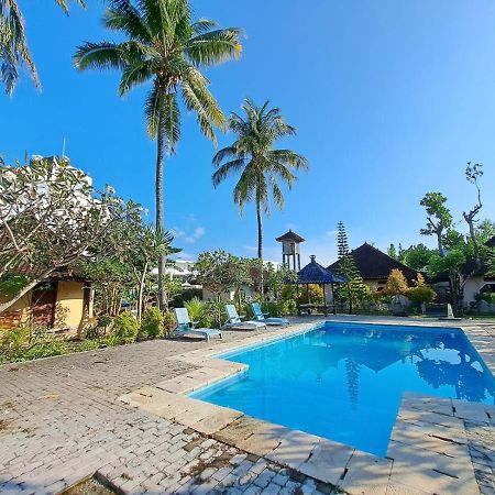 Surfers Beachfront Lombok Kuta  Exterior photo