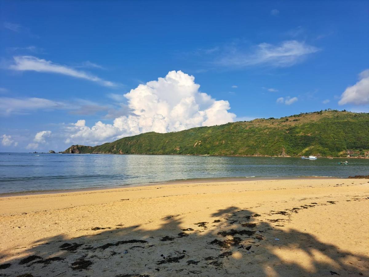 Surfers Beachfront Lombok Kuta  Exterior photo